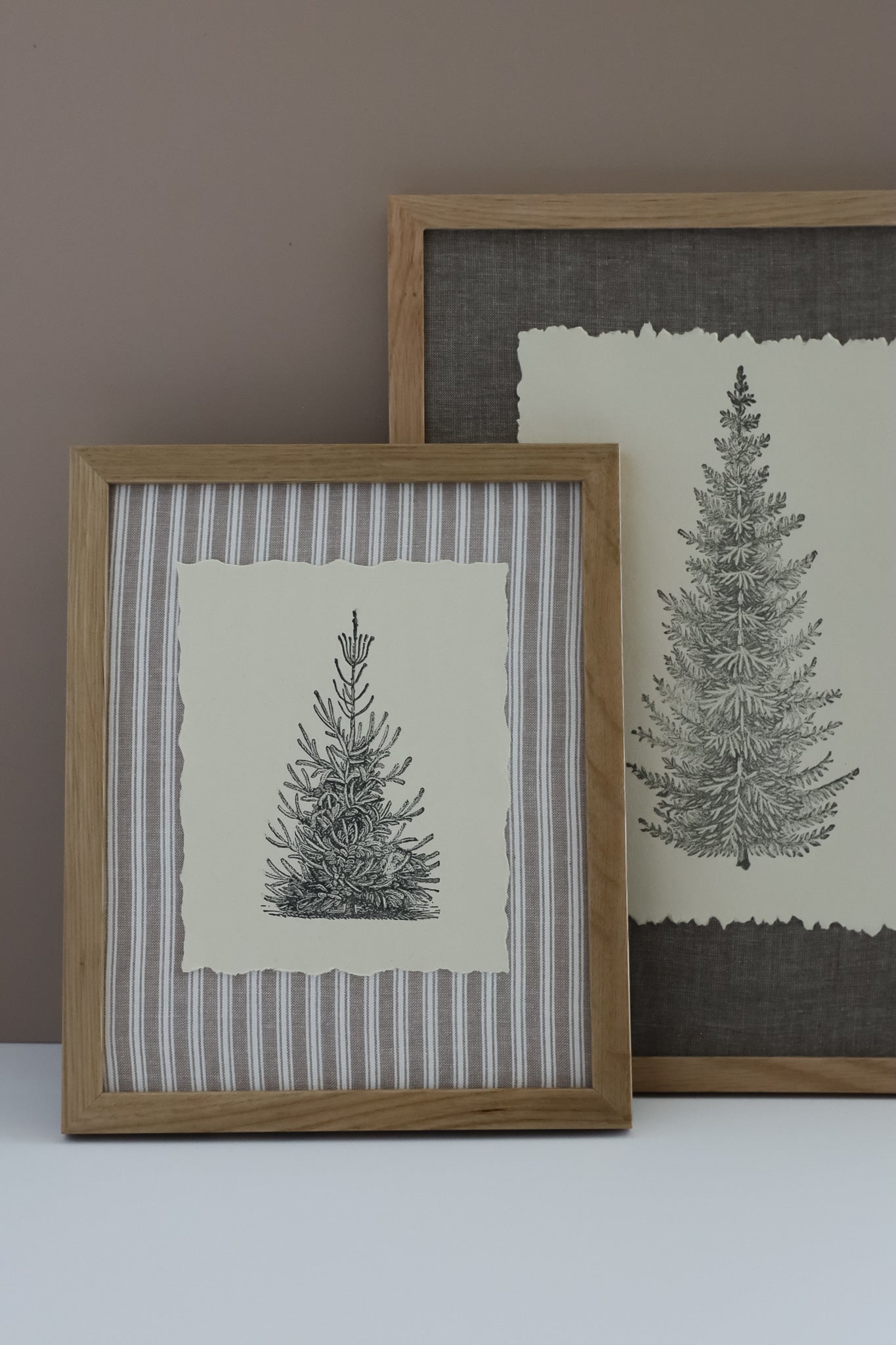 Winter Grove IOD Decor Mould 12x12