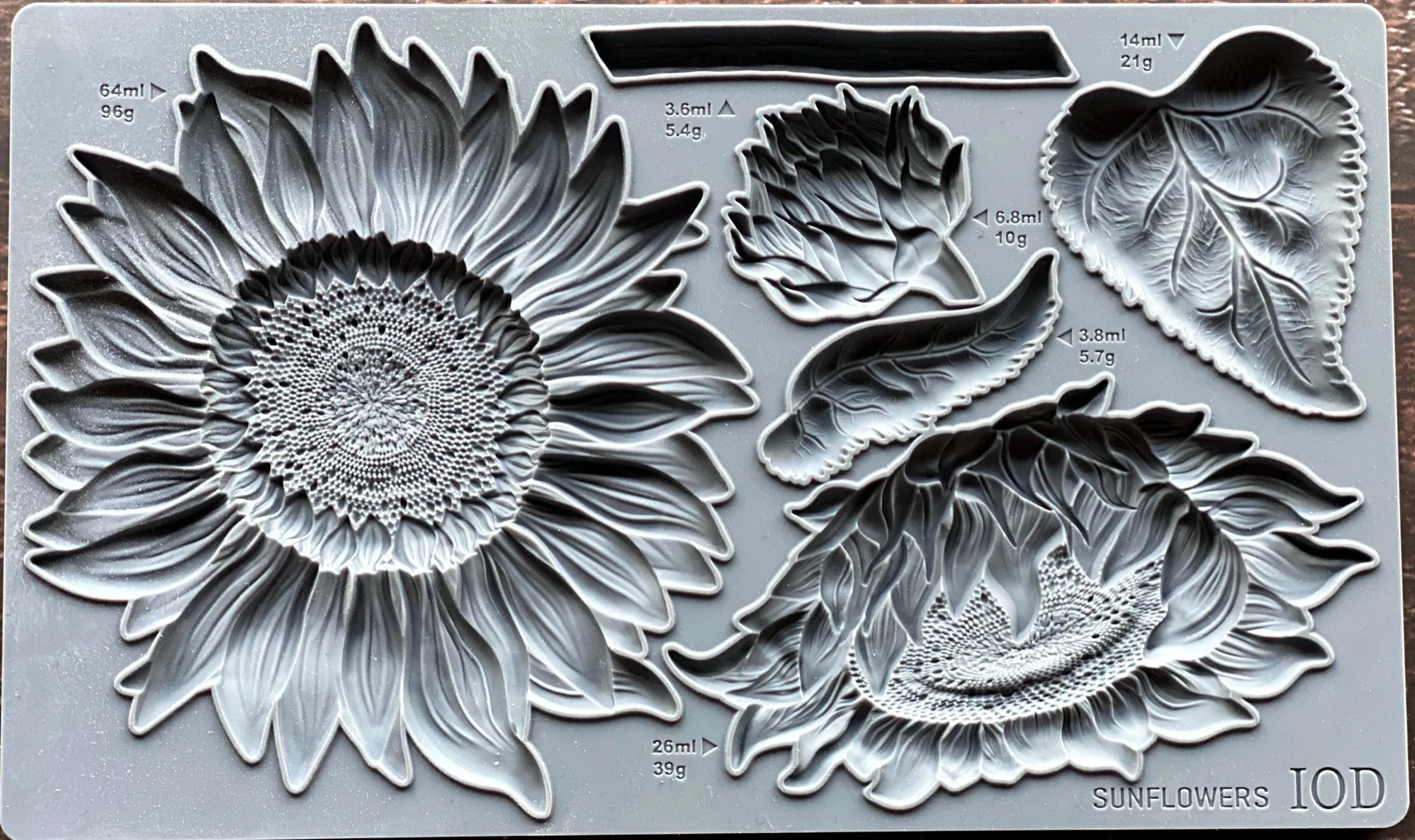 Sunflowers IOD mould 6x10